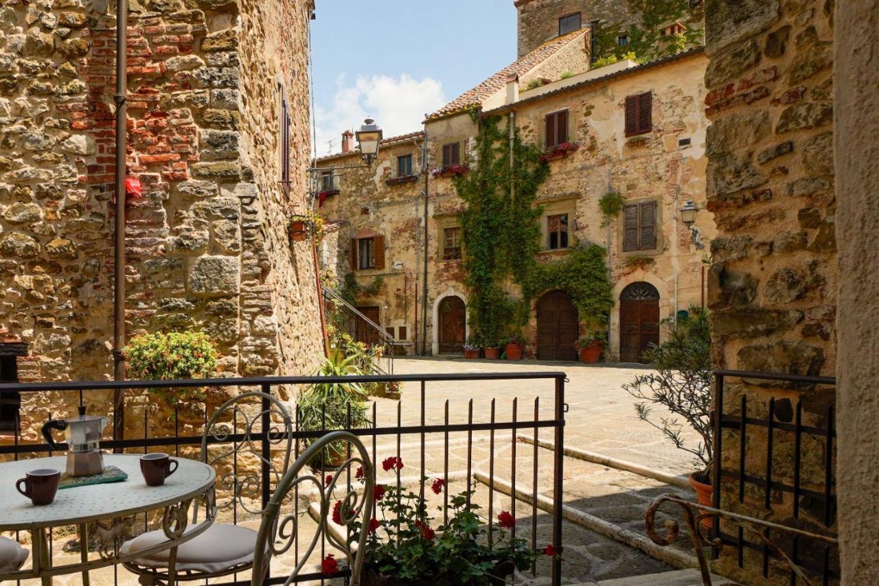 Inn Piazza In Montemerano, The Heart Of Tuscany Esterno foto